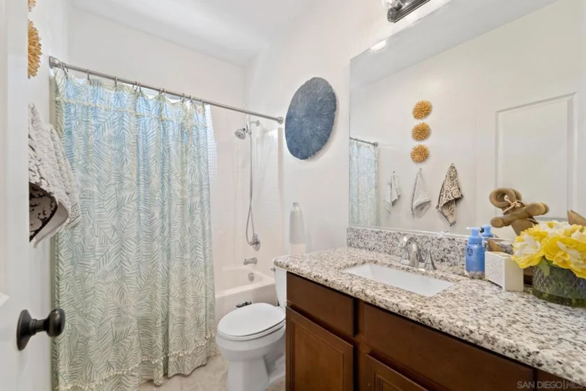 2205 Andalusia Lane #6 photo 21