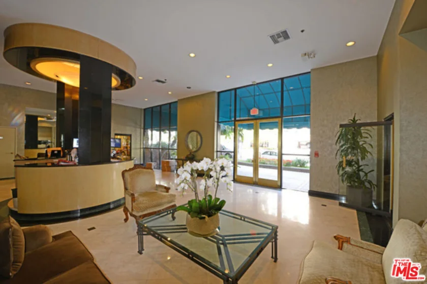 10535 Wilshire Boulevard #1803 photo 38