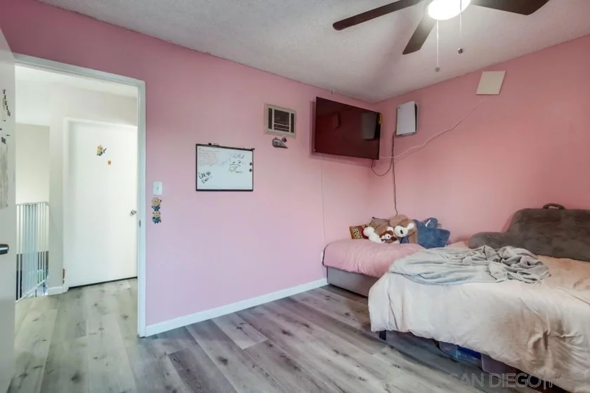 3433 Los Mochis Way photo 33