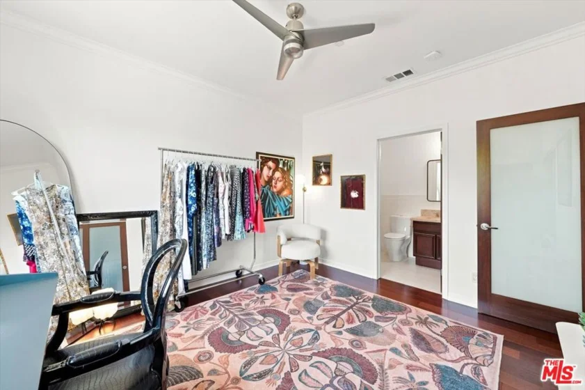 1153 N Formosa Avenue #102 photo 24
