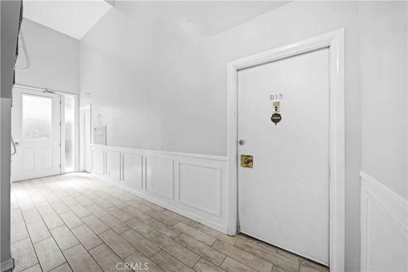 1611 S Pomona #D13 photo 6