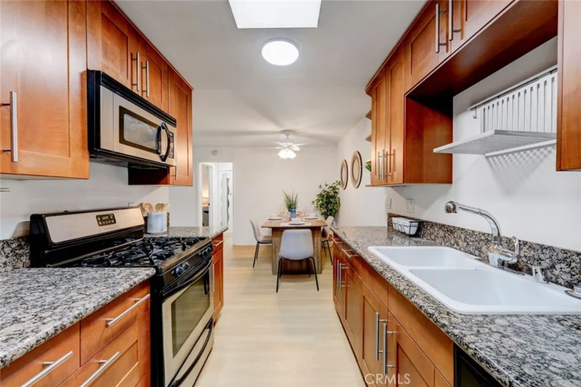 11138 Aqua Vista Street #9 photo 10