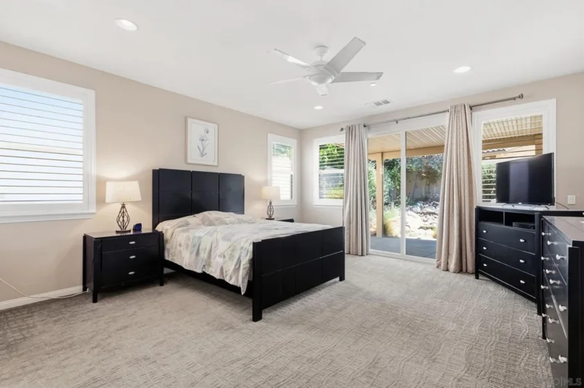 39186 Clydesdale Circle photo 30