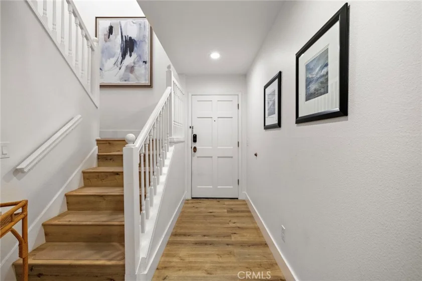 237 Calliope Street photo 6