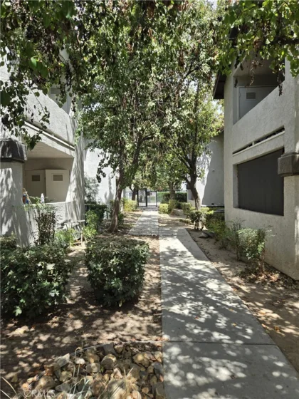 16377 Lakeshore Drive ##5C photo 22