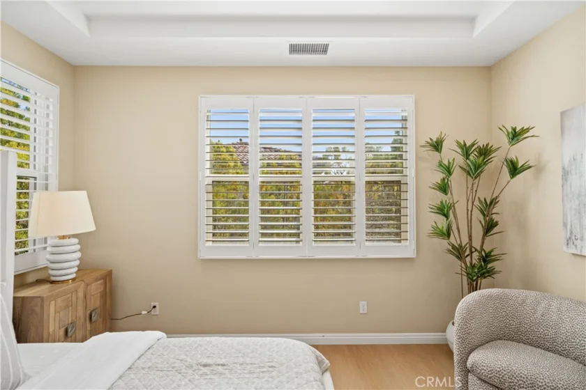 190 Crescent Moon photo 36