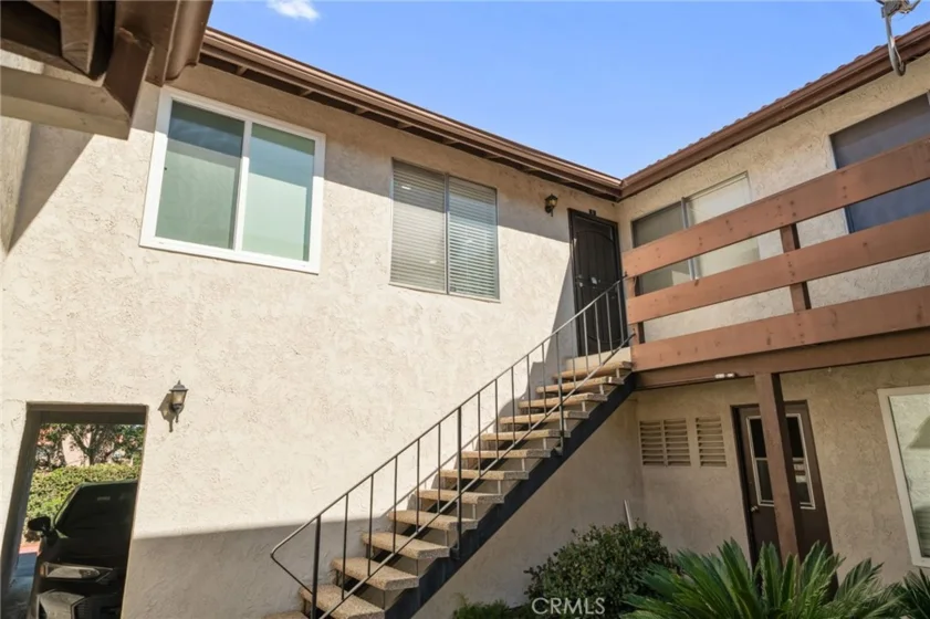 1305 Brentwood Circle #D photo 2