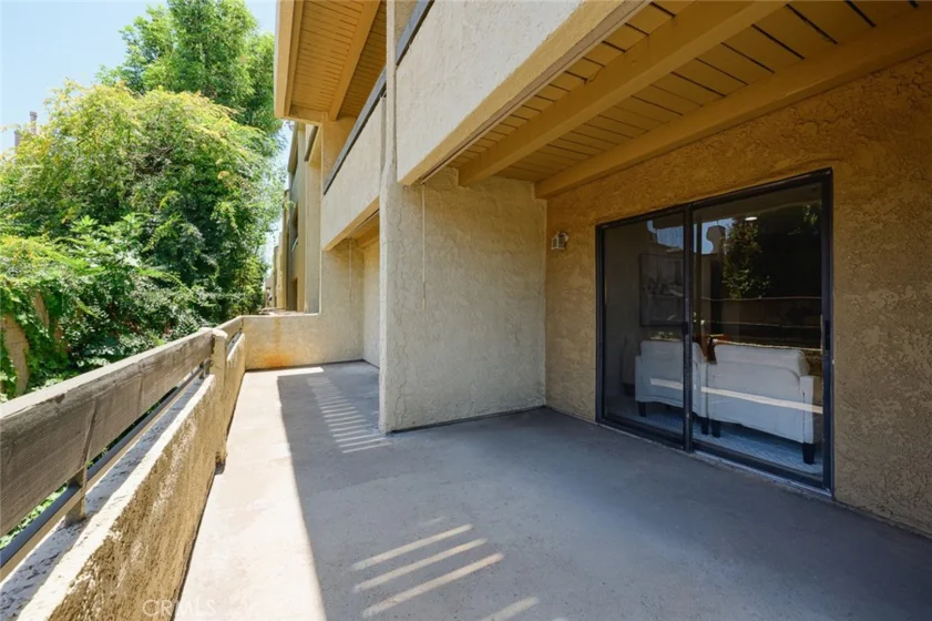 64 N Mar Vista Avenue #127 photo 20