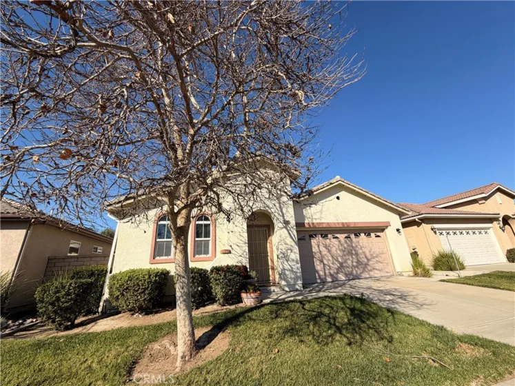 27966 Crystal Spring photo 1