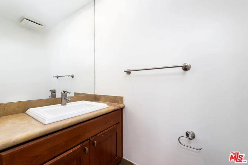1417 S Westgate Avenue #201 photo 11
