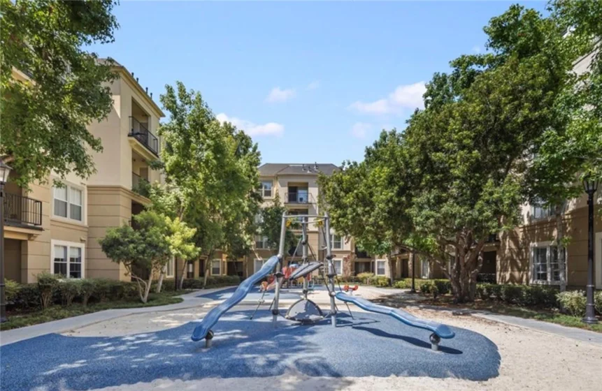 2120 Watermarke photo 35