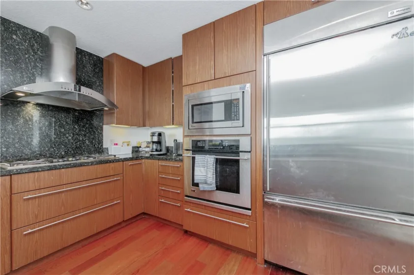 3141 Michelson Drive #1004 photo 10