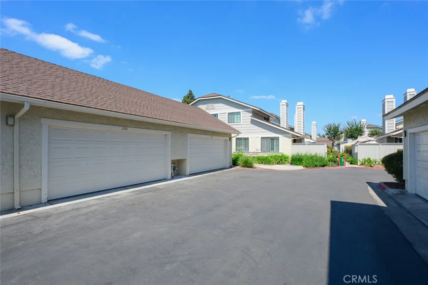 1700 W Cerritos #206 photo 35