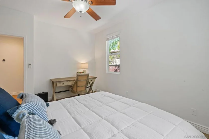 30856 E Green photo 12