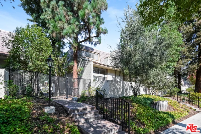 6145 Shoup Avenue #58 photo 1