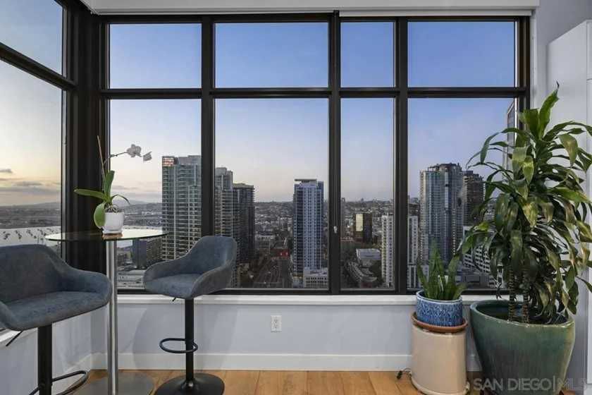 700 W E Street #2903 photo 17