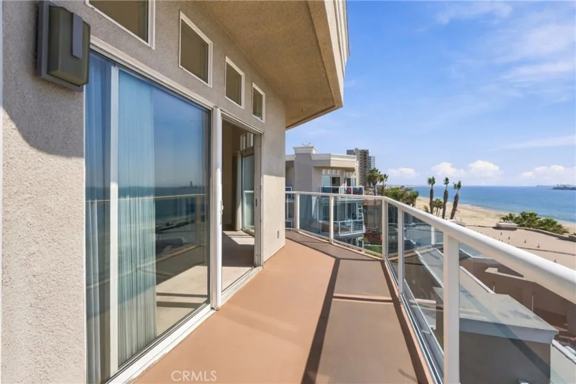 1500 E Ocean #718 photo 11