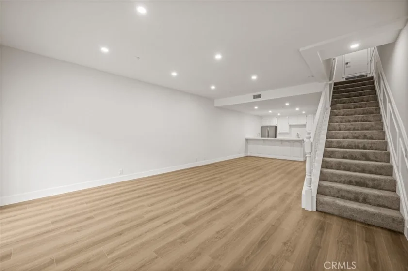 17200 Newhope #31 photo 4
