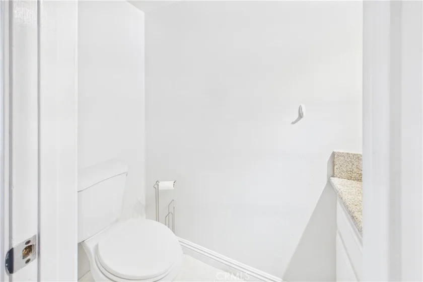 9253 Walker Street photo 6