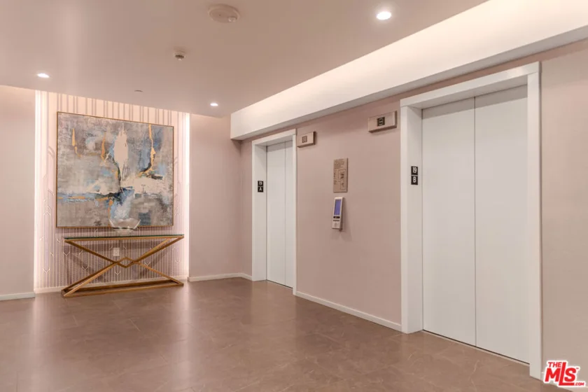 877 Francisco Street #1903 photo 17