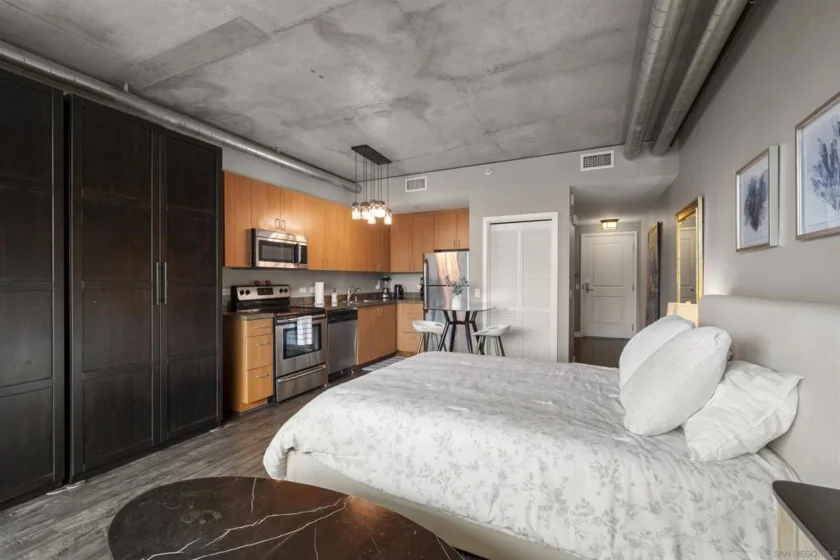 1080 Park Boulevard #203 photo 15