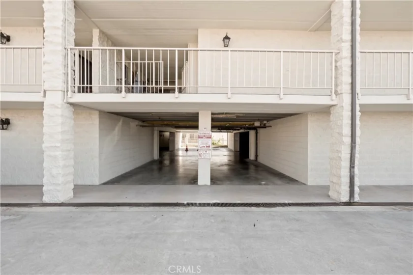 405 Avenida Granada #212 photo 37
