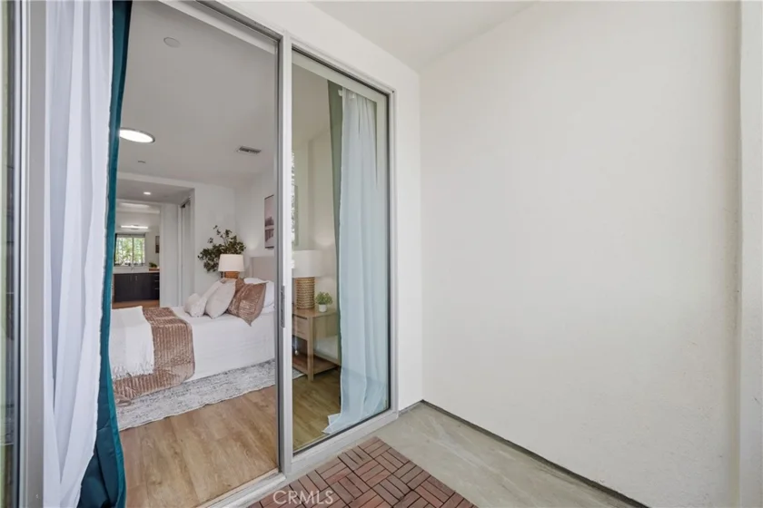 4140 Glencoe Avenue #202 photo 12