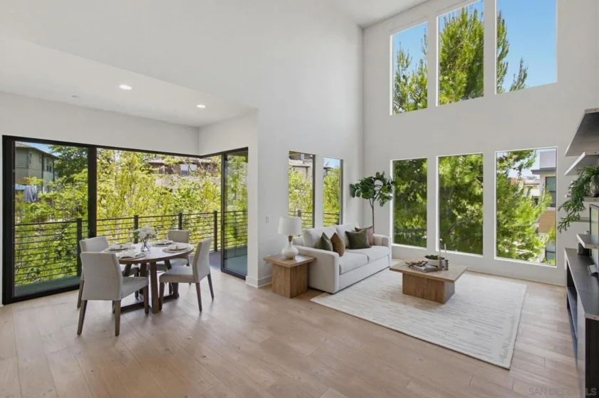 8442 Distinctive Drive photo 24