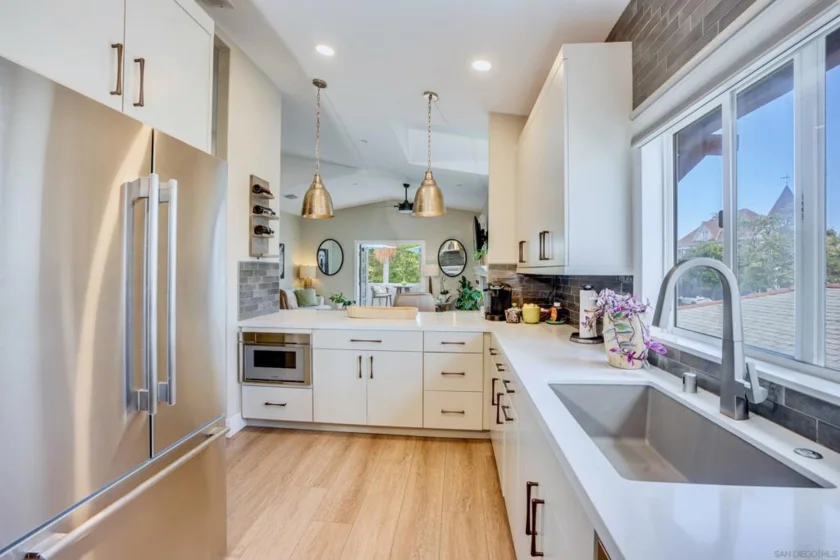 254 C Avenue photo 3