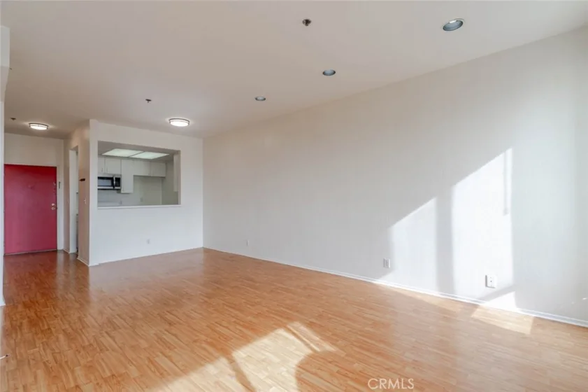 19350 Sherman Way #210 photo 6