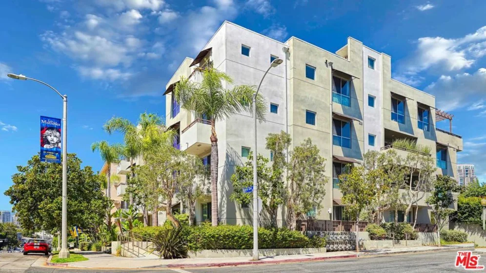 2240 S Beverly Glen Boulevard #103 photo 1