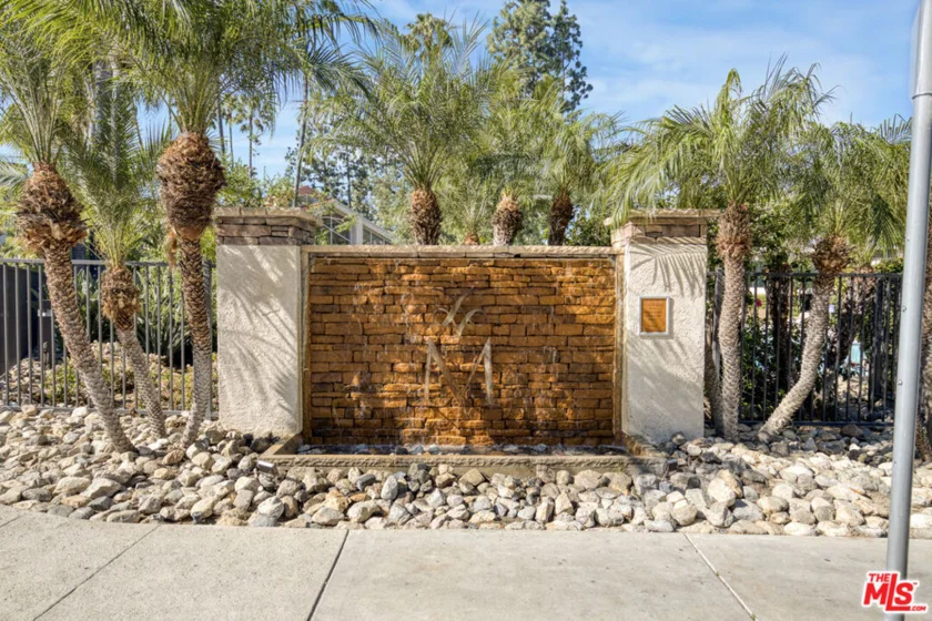 5535 Canoga Avenue #317 photo 15