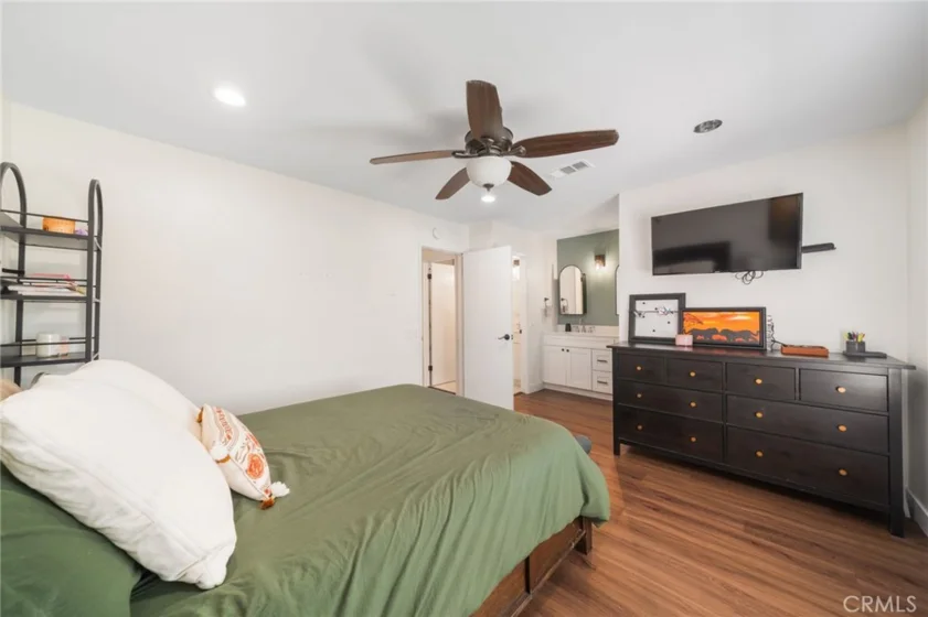 3000 Bradford Pl Unit F photo 25