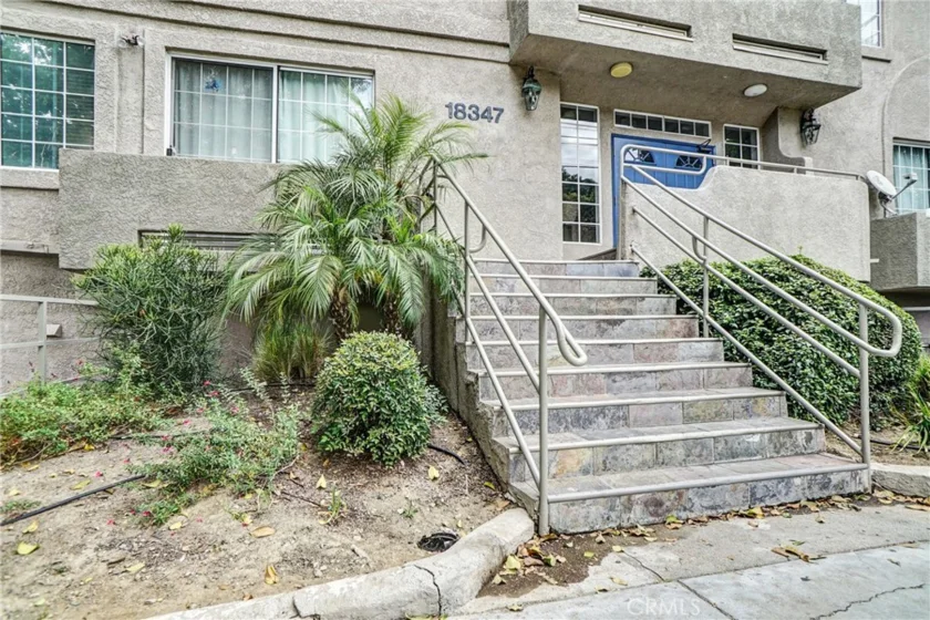 18347 Saticoy #7 photo 1