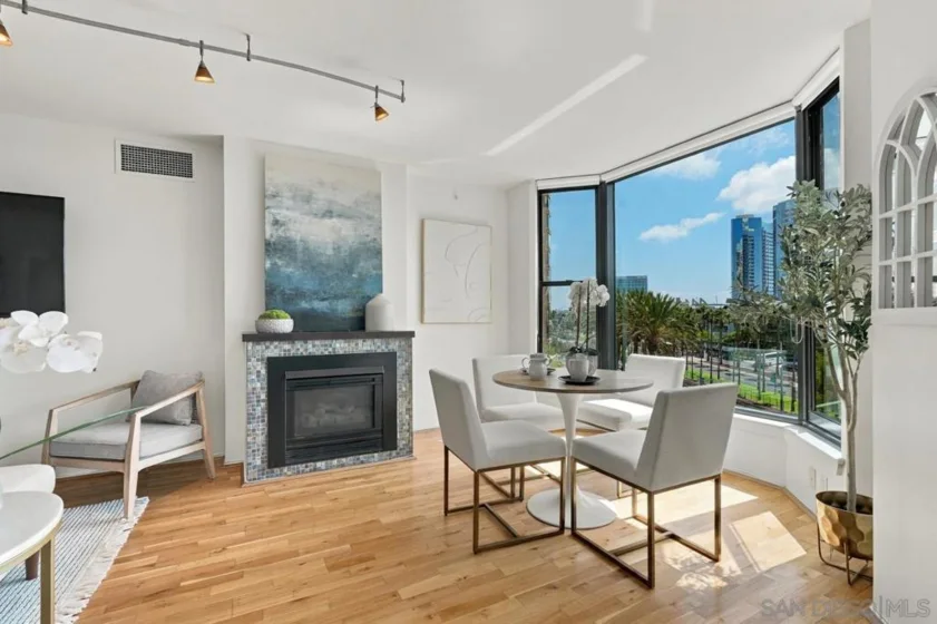 500 W Harbor Drive #504 photo 10