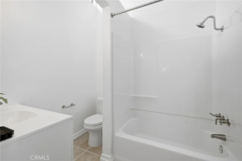 4018 Redwood Avenue #B photo 19