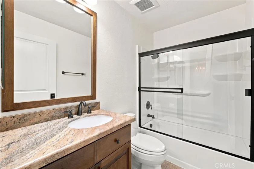 5706 Fair Avenue #104 photo 10