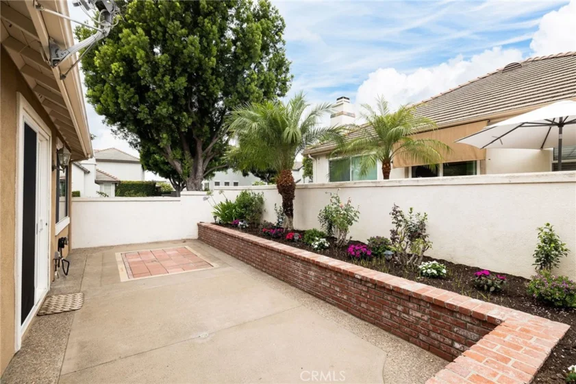 60 Seacountry Lane photo 19