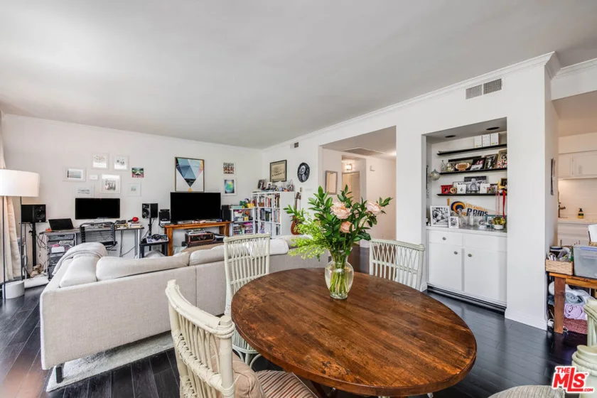 631 Wilcox Avenue #3F photo 6