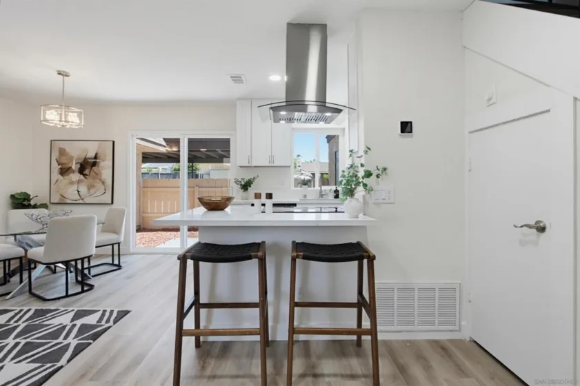 2121 E Grand Avenue #C12 photo 3
