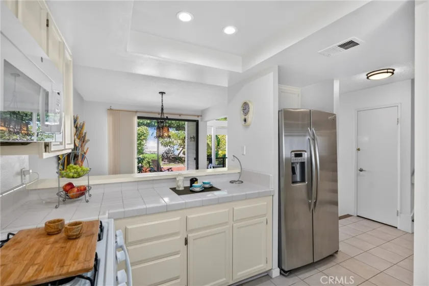 1150 W Capitol Drive #101 photo 12