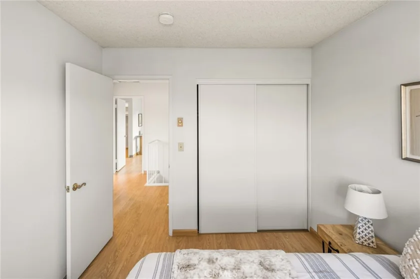 7128 Marshall photo 36