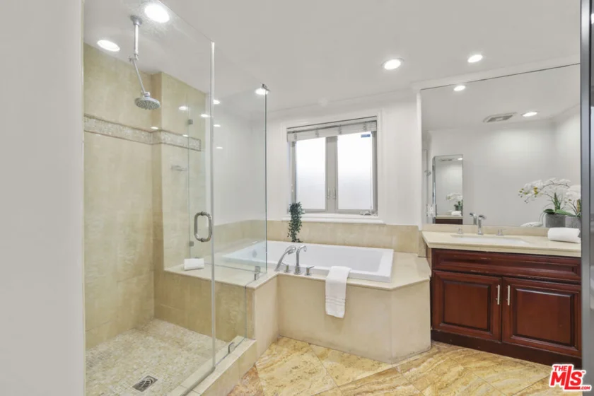 918 S Wooster Street #1 photo 20