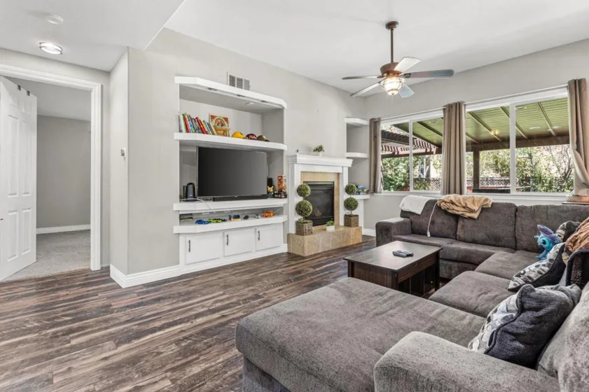 33544 Bellflower Place photo 7