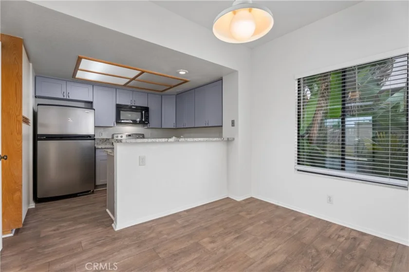 21605 Fernbrook photo 17