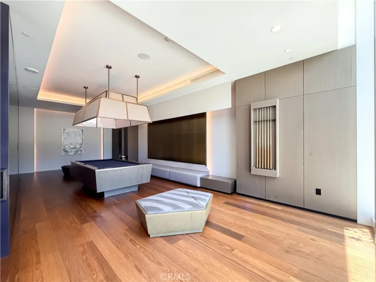 889 Francisco #2502 photo 34