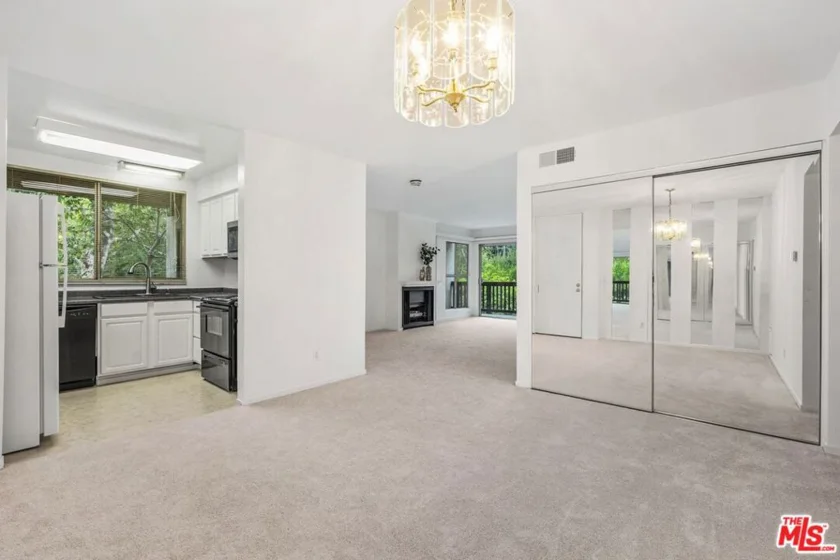 1211 Raintree Circle photo 42