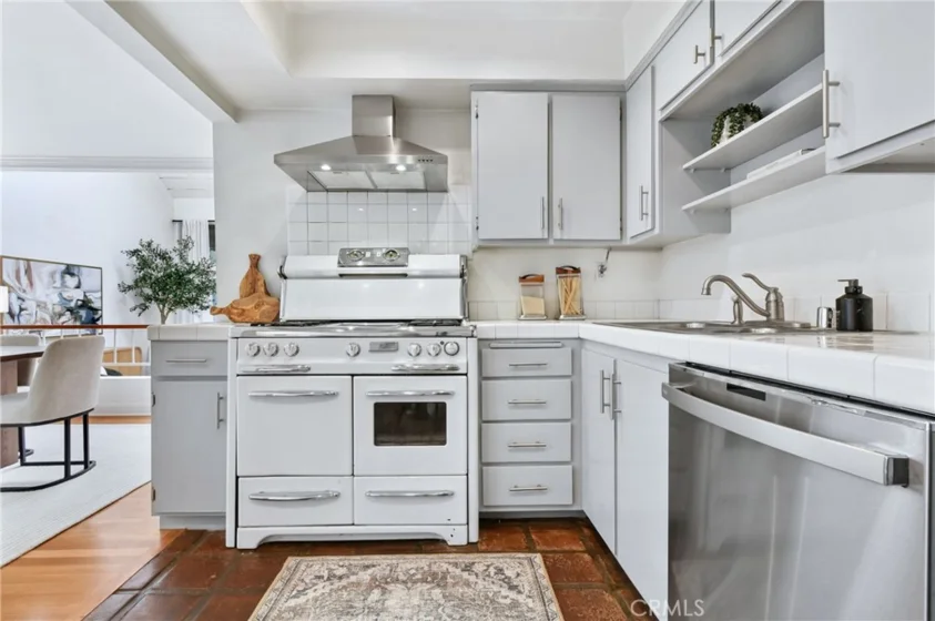 4249 Colfax Avenue #G photo 13