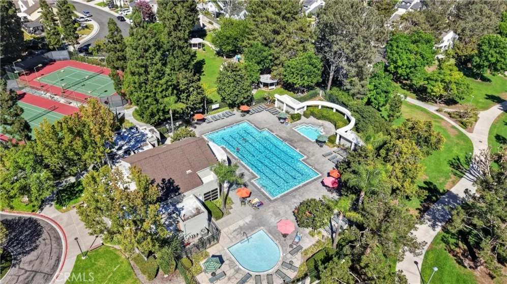 12 Ashwood photo 34