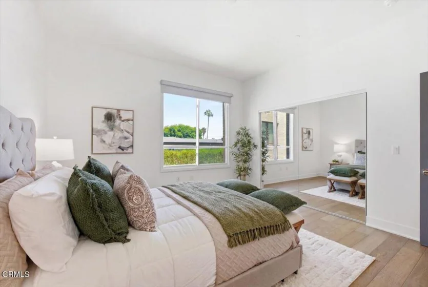 125 Hurlbut Street #205 photo 8